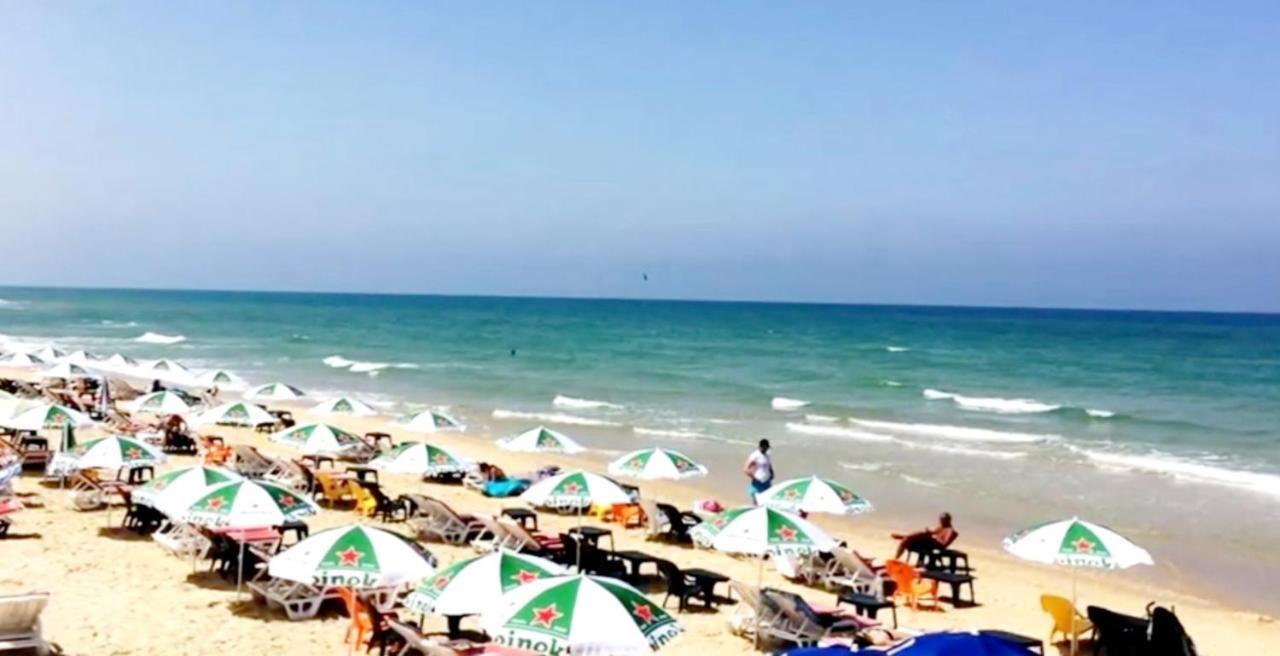 612 Apartment On The Beach Бат-Ям Екстер'єр фото